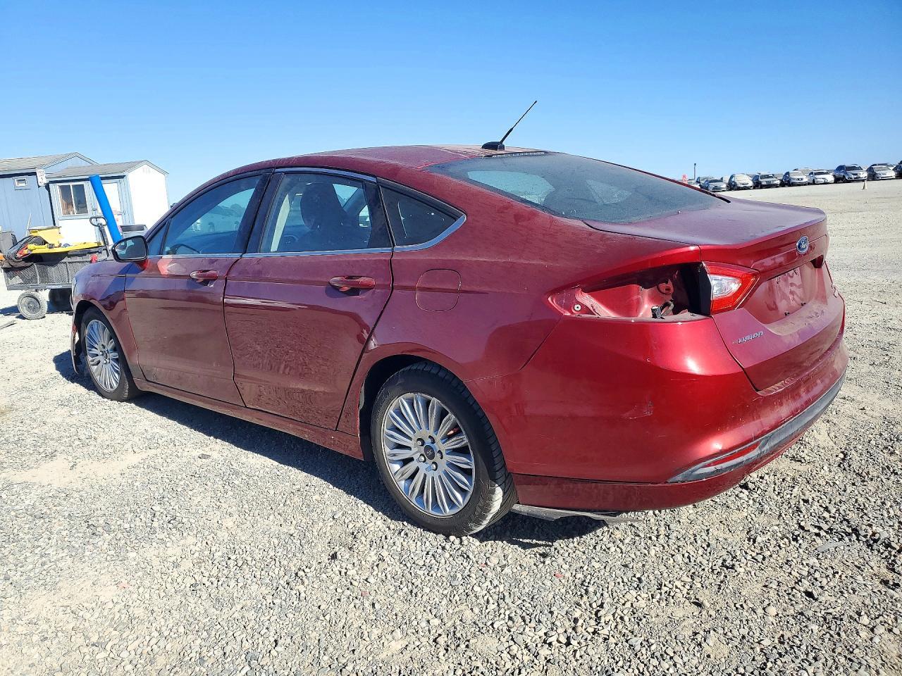 2015 Ford Fusion Se Hybrid - Фото 2