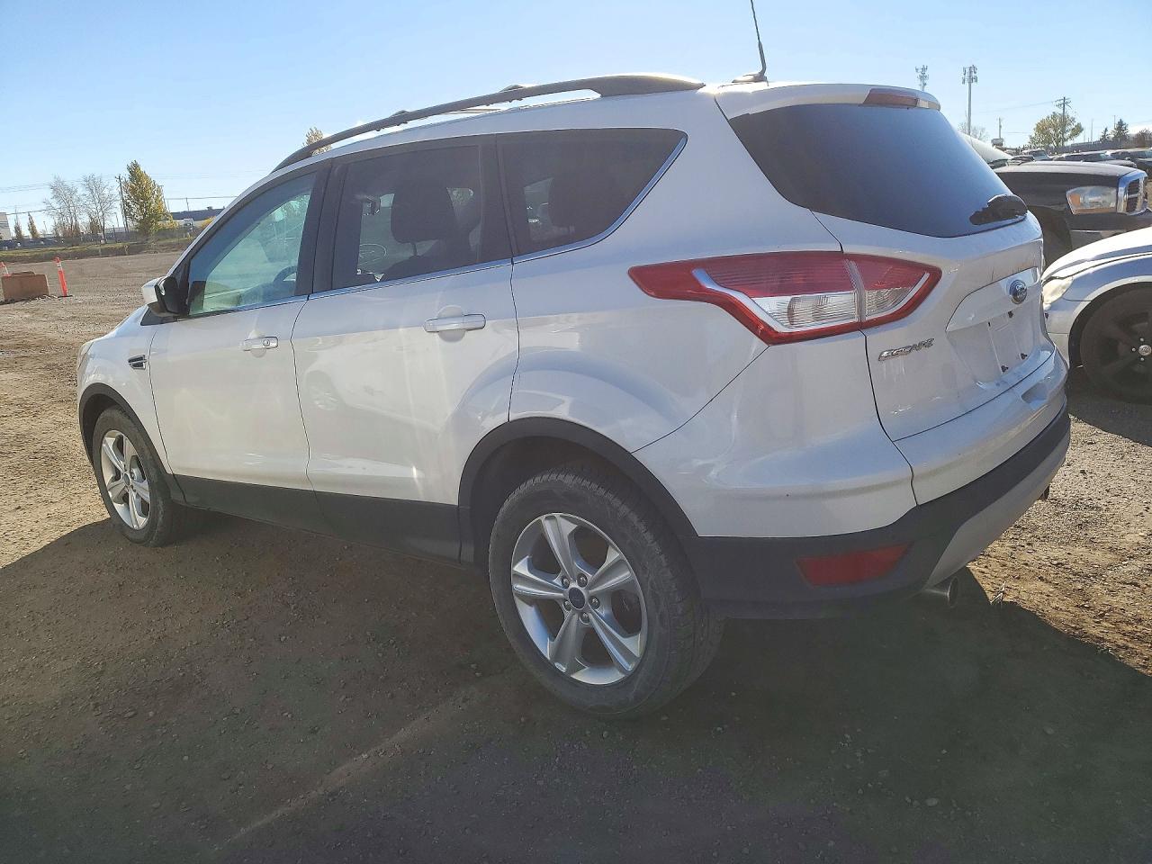 2013 Ford Escape Se - Фото 2