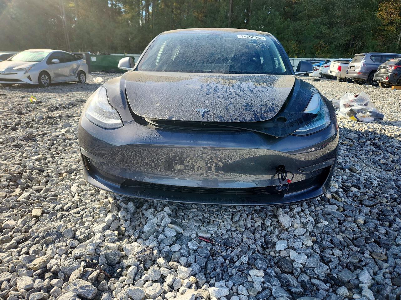 2018 Tesla Model 3 - Фото 5