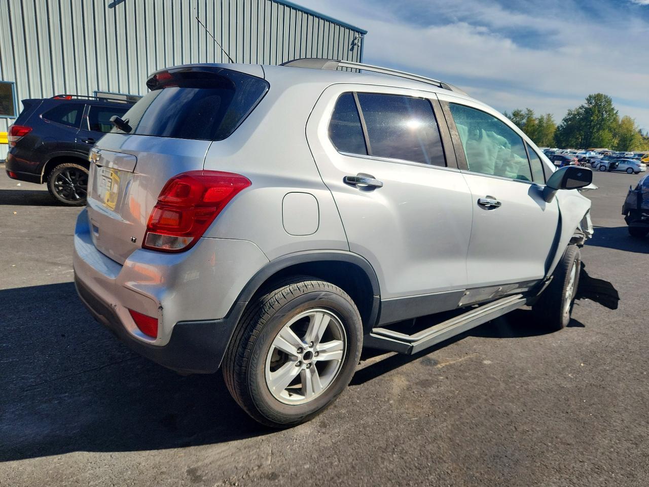 2019 Chevrolet Trax 1Lt - Image 3