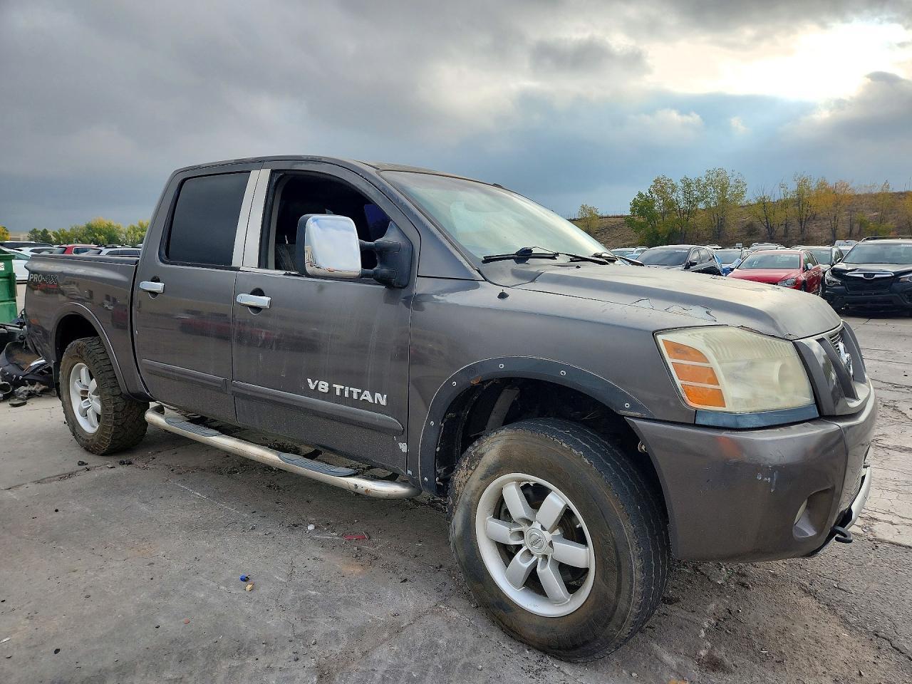 2011 Nissan Titan Sv - Image 4