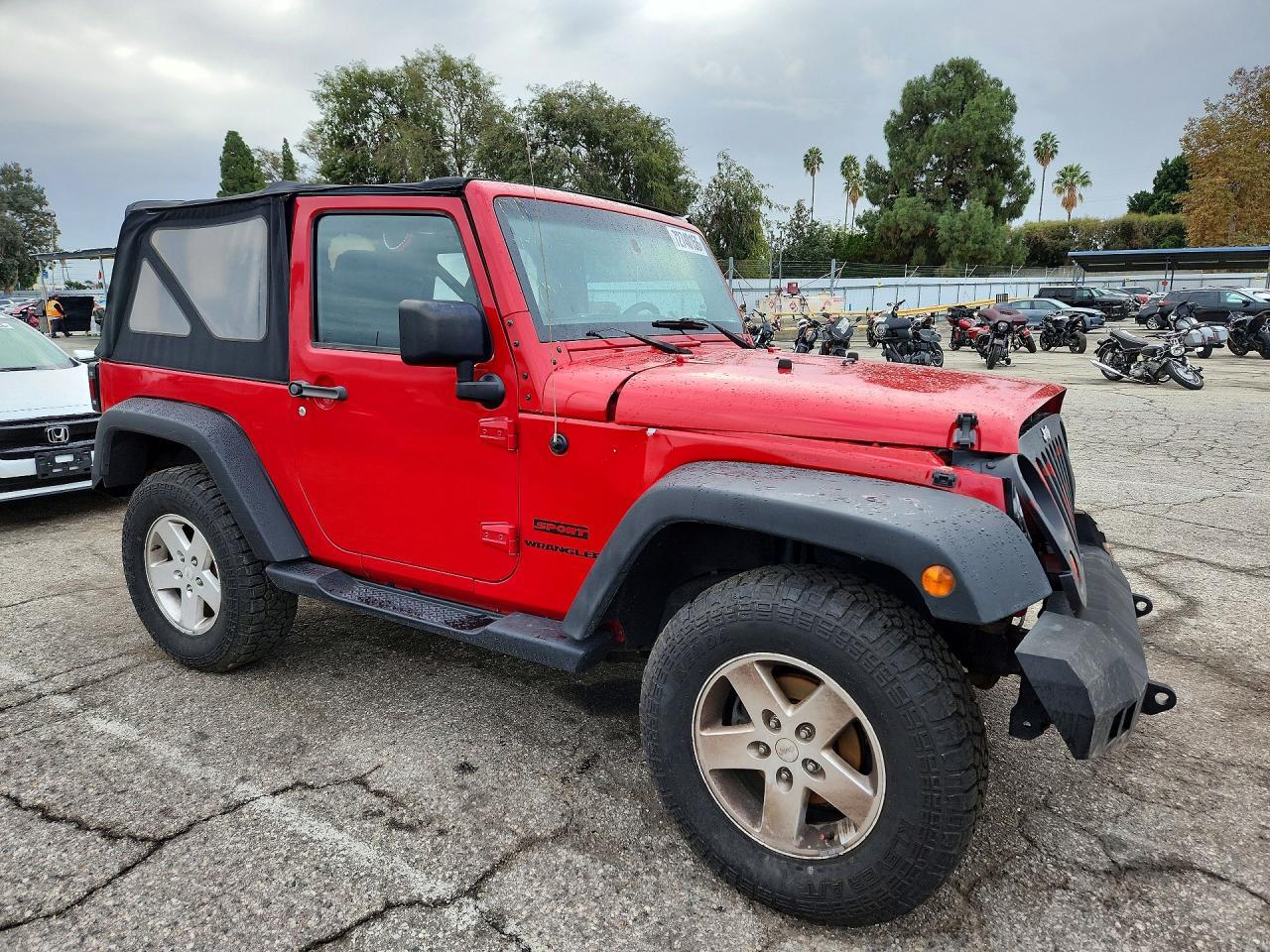 2011 Jeep Wrangler Sport - Фото 4