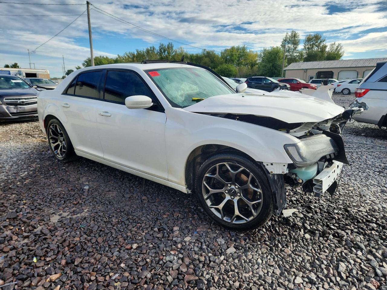 2015 Chrysler 300 S - Фото 4