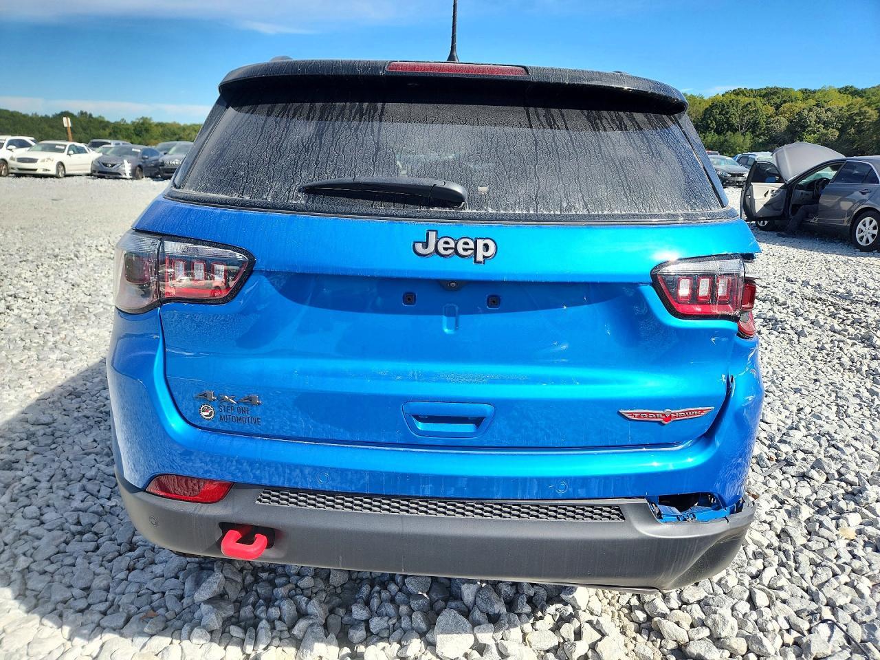 2026 Jeep Compass Trailhawk - Фото 6