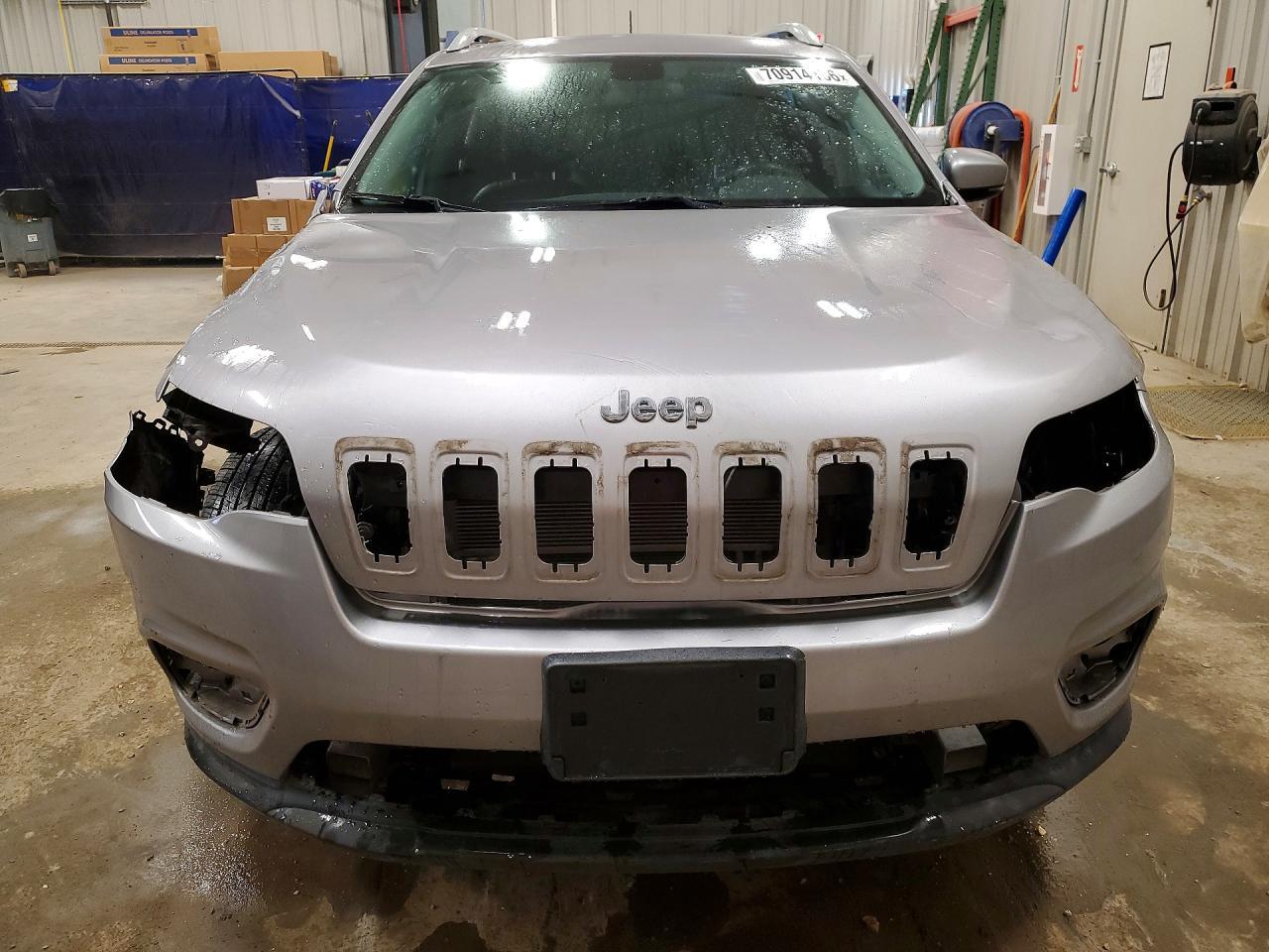 2019 Jeep Cherokee Latitude Plus - Фото 5