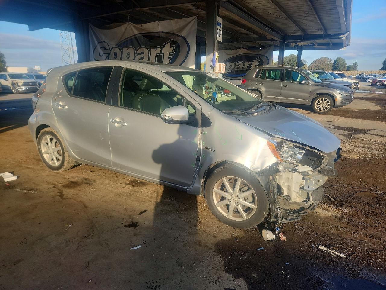 2012 Toyota Prius C One - Фото 4