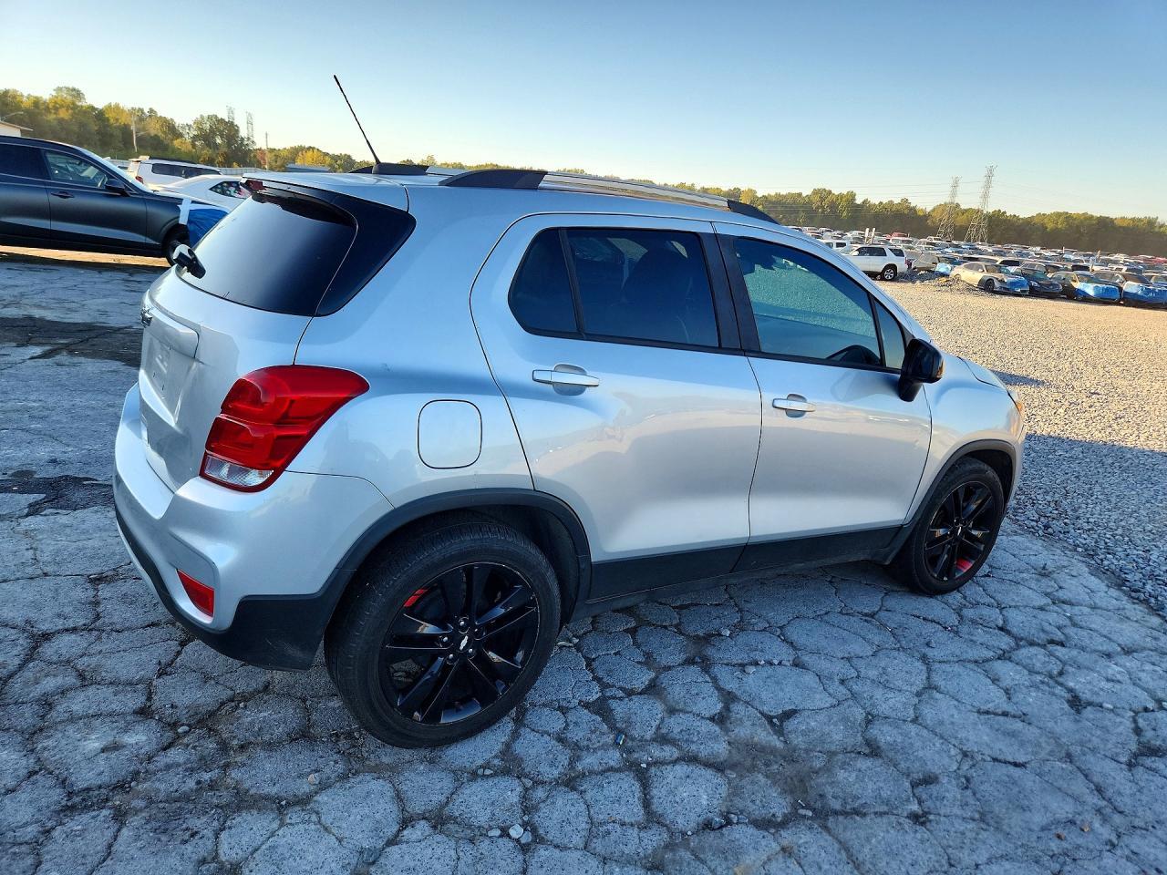 2021 Chevrolet Trax 1Lt - Фото 3