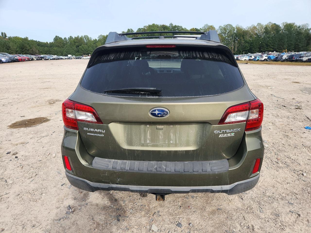 2015 Subaru Outback 2.5I Premium - Image 7