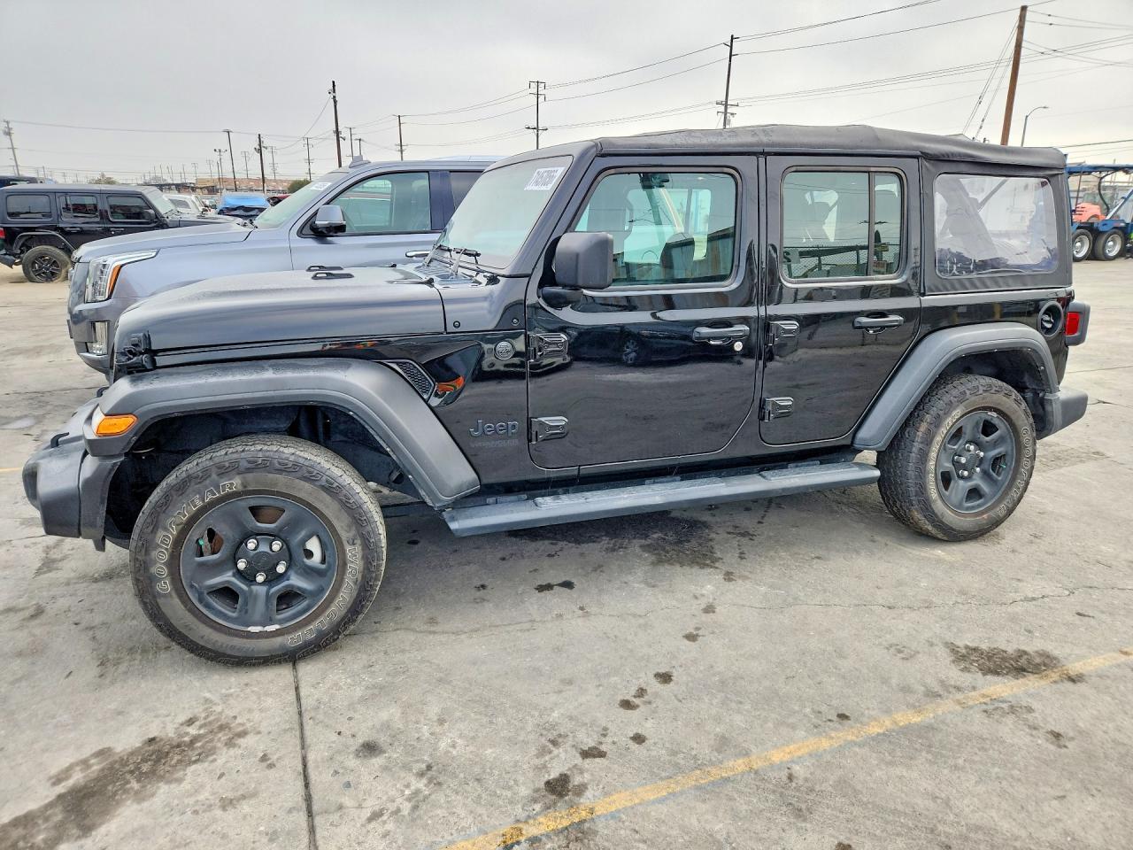 2022 Jeep Wrangler Unlimited Sport
