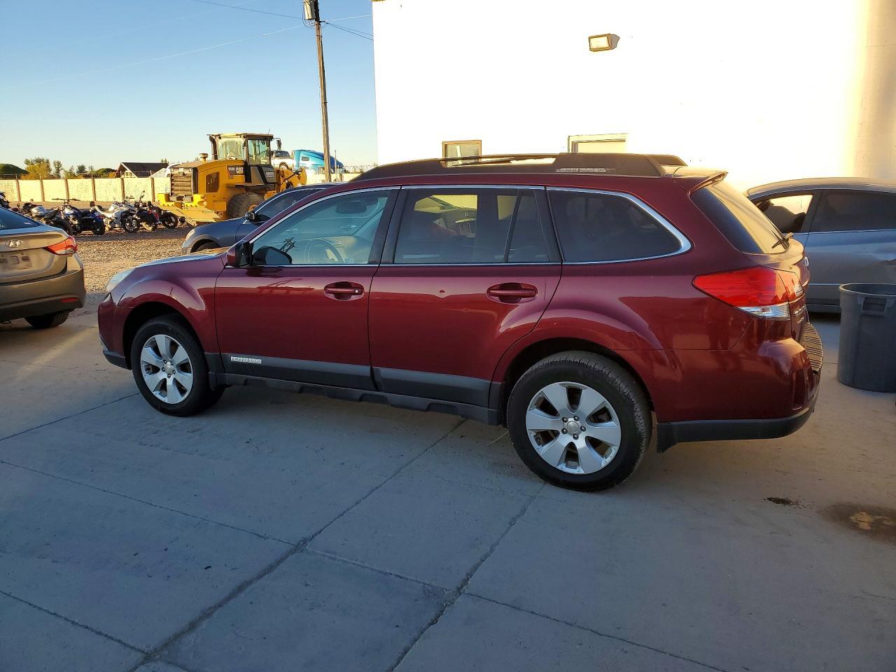 2011 Subaru Outback 2.5I Premium - Image 2