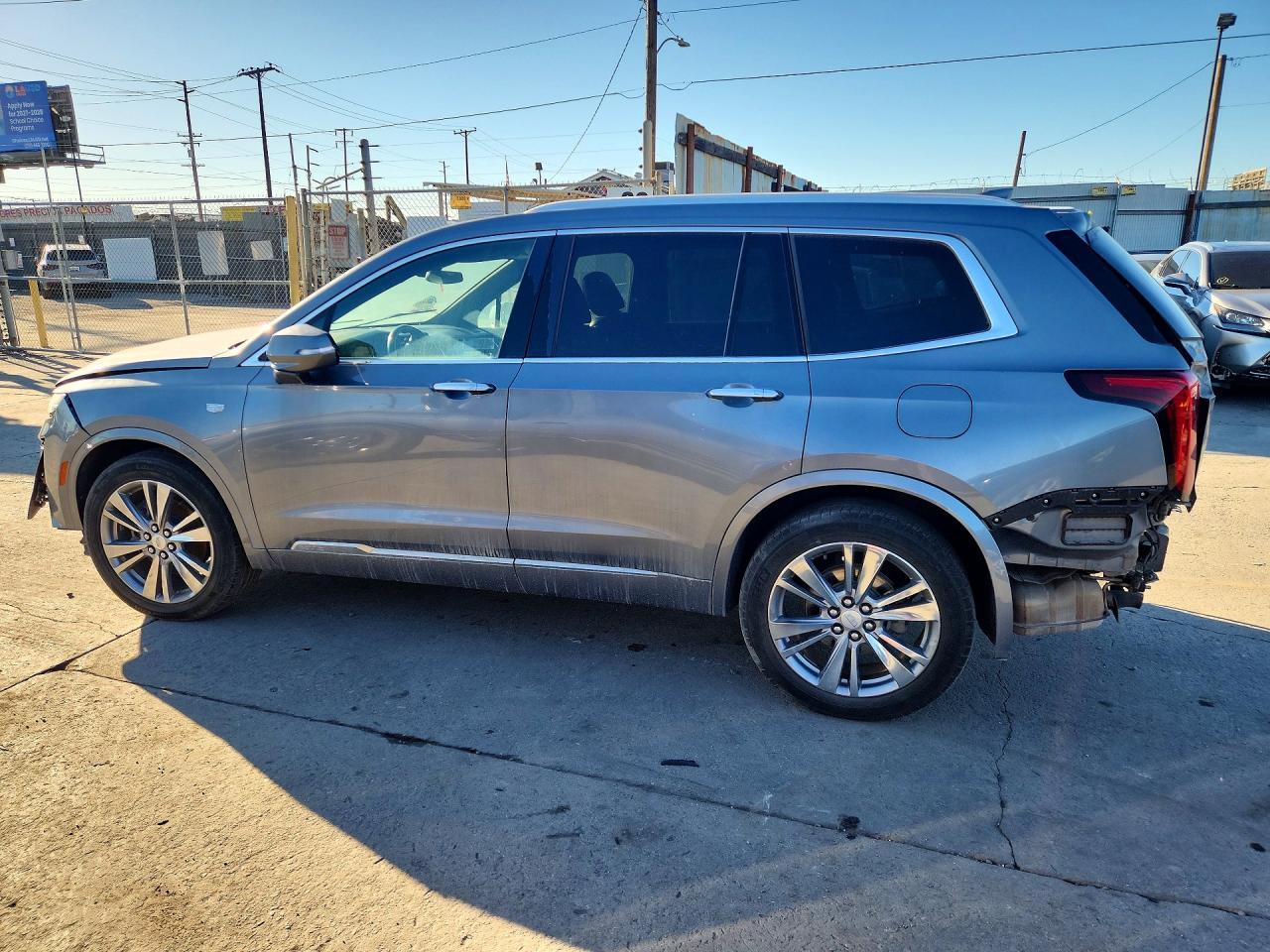2022 Cadillac Xt6 Premium Luxury - Фото 2