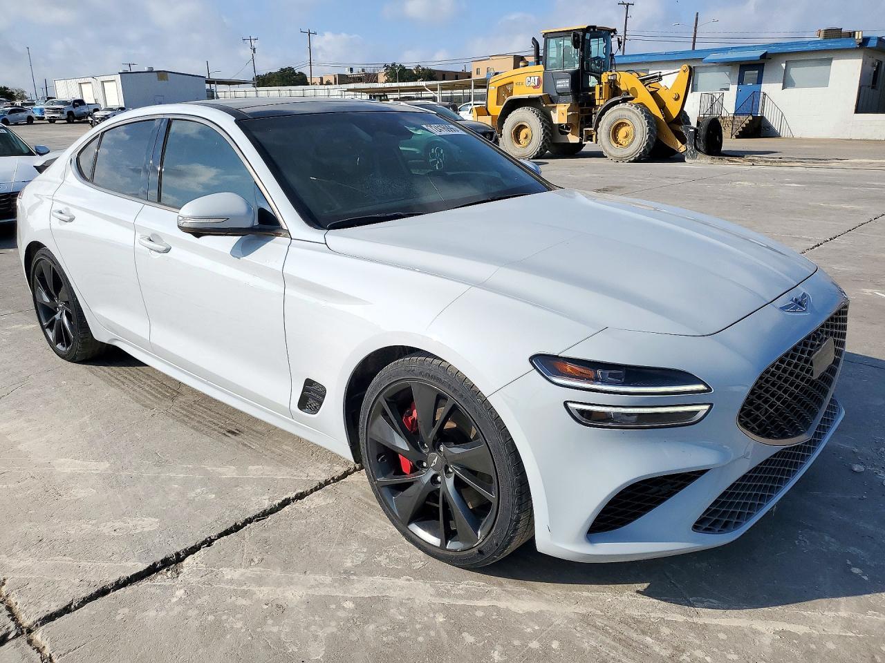2022 Genesis G70 3.3T Standard - Image 4