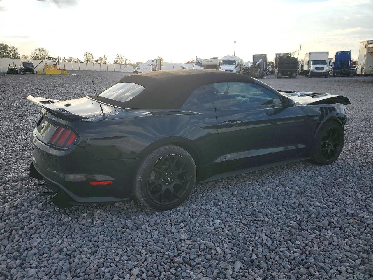 2017 Ford Mustang - Image 3