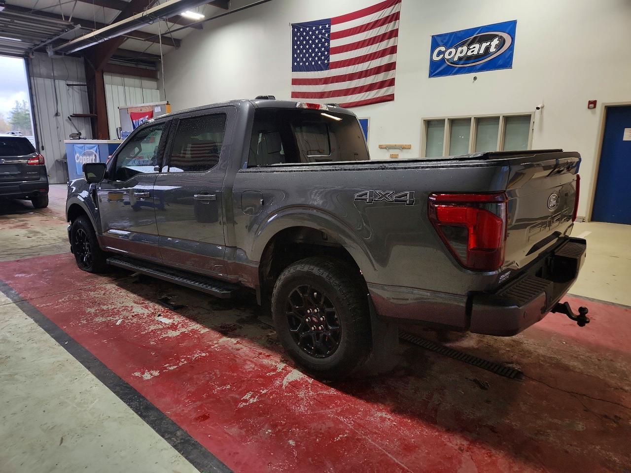2025 Ford F150 Xlt - Фото 2