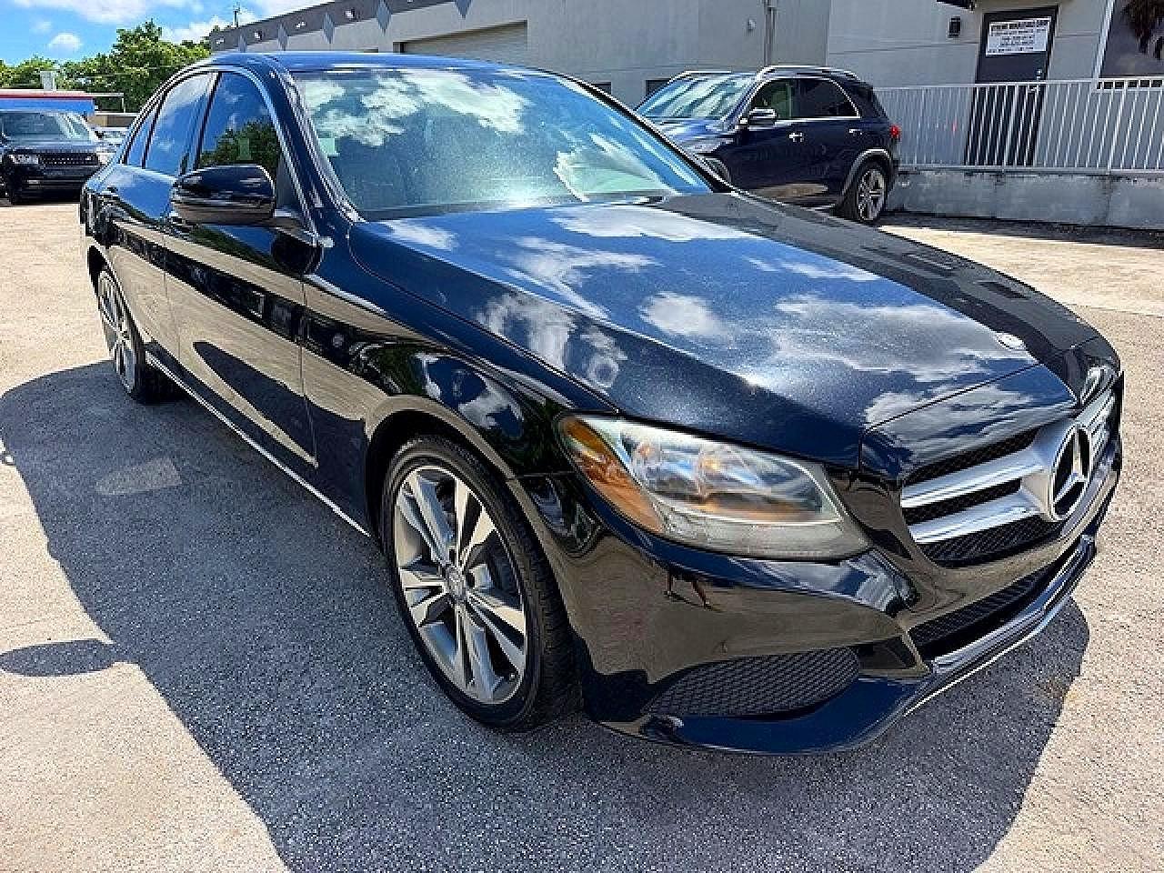 2016 Mercedes-Benz C 300 - Фото 4