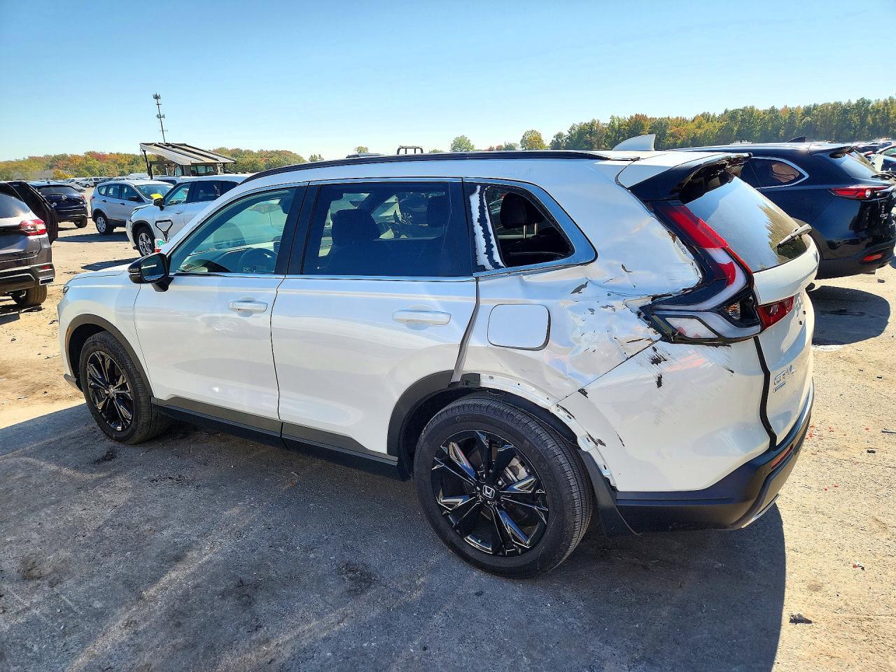 2025 Honda Cr-V Sport Touring - Image 2