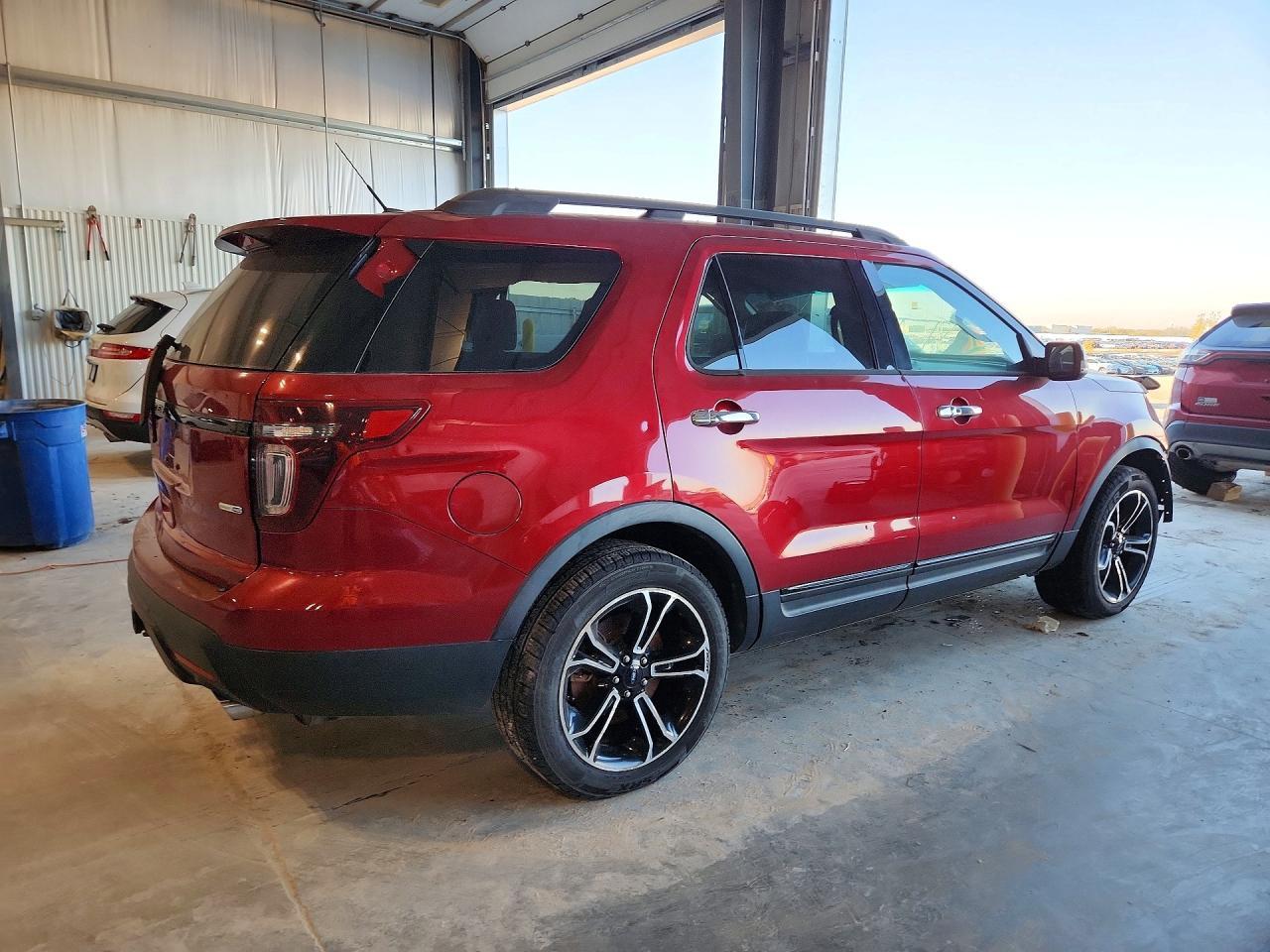 2013 Ford Explorer Sport - Image 3