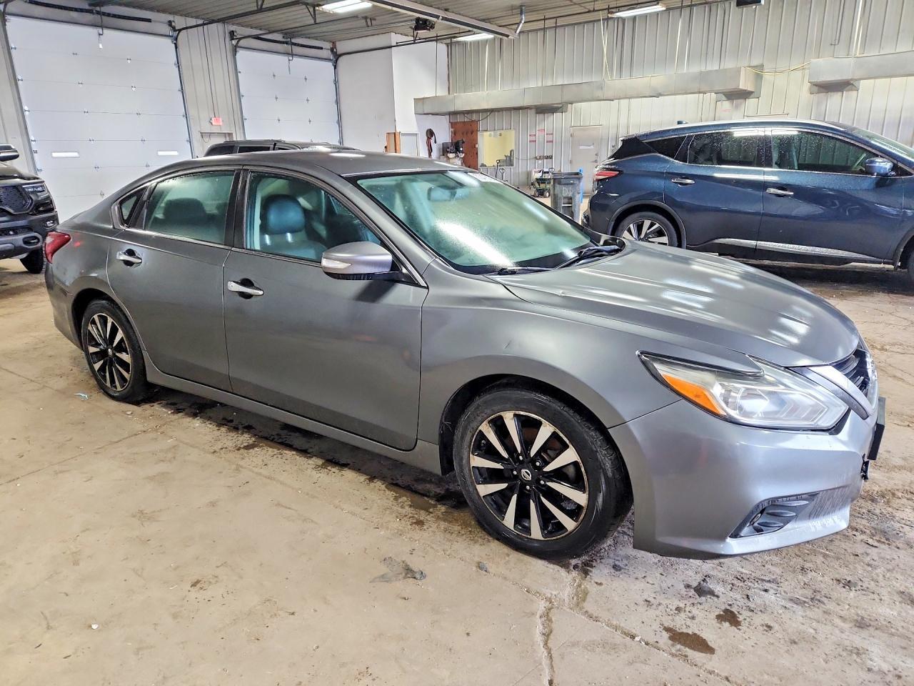 2018 Nissan Altima 2.5 Sl - Image 4