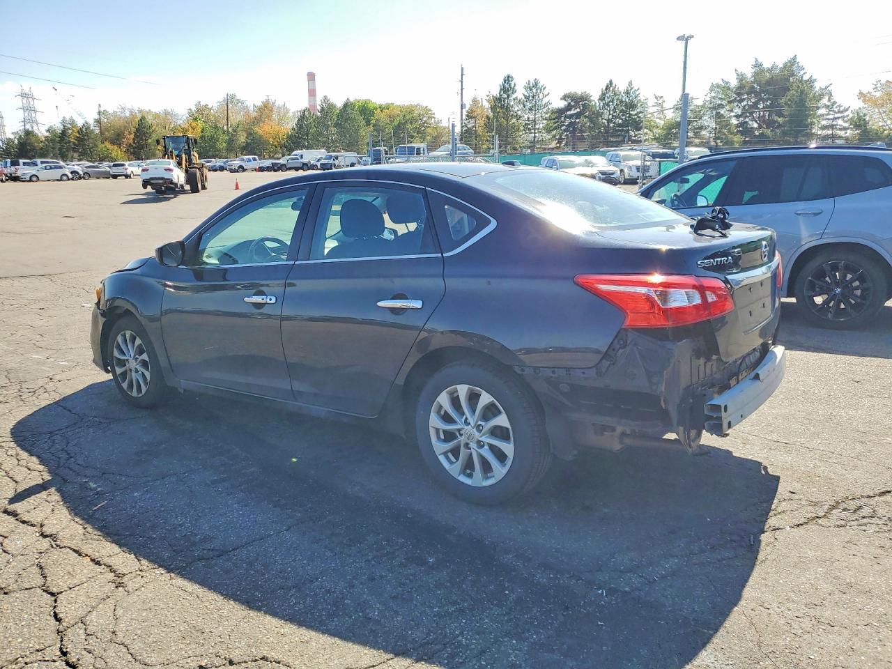 2019 Nissan Sentra Sv - Image 2