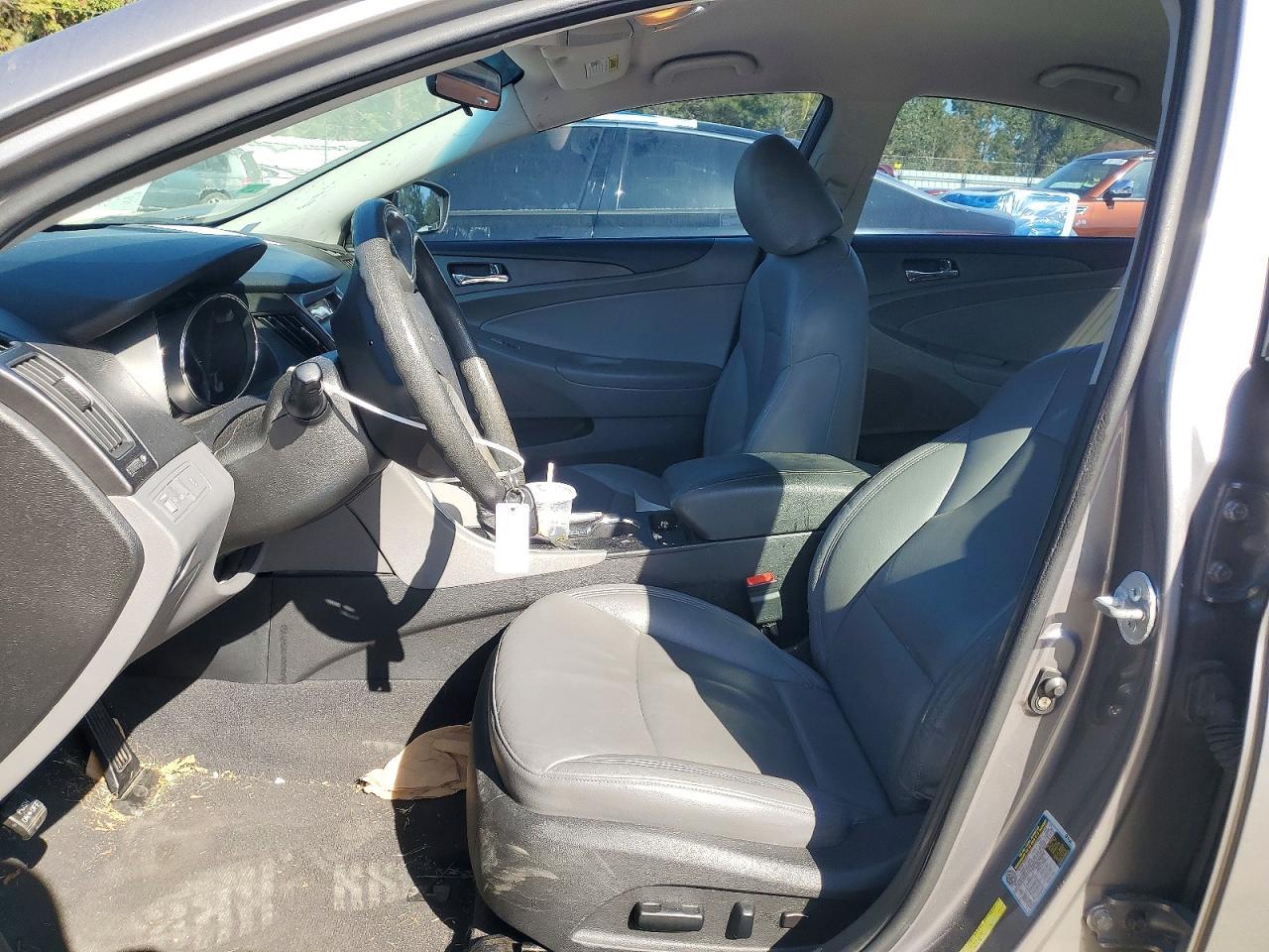 2011 Hyundai Sonata Gls - Image 7