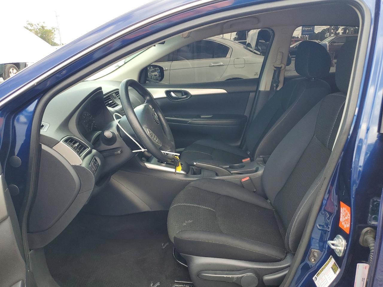 2017 Nissan Sentra S - Фото 7