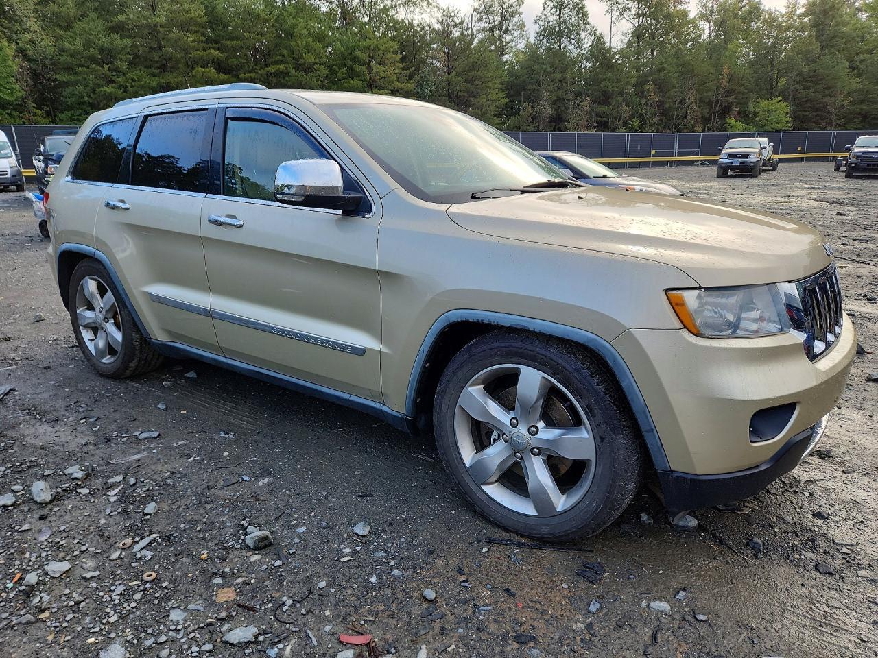 2011 Jeep Grand Cherokee Overland - Фото 4