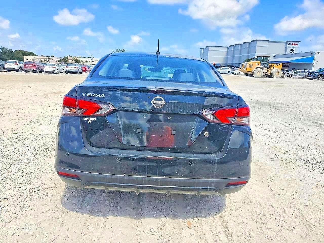 2023 Nissan Versa S - Фото 6