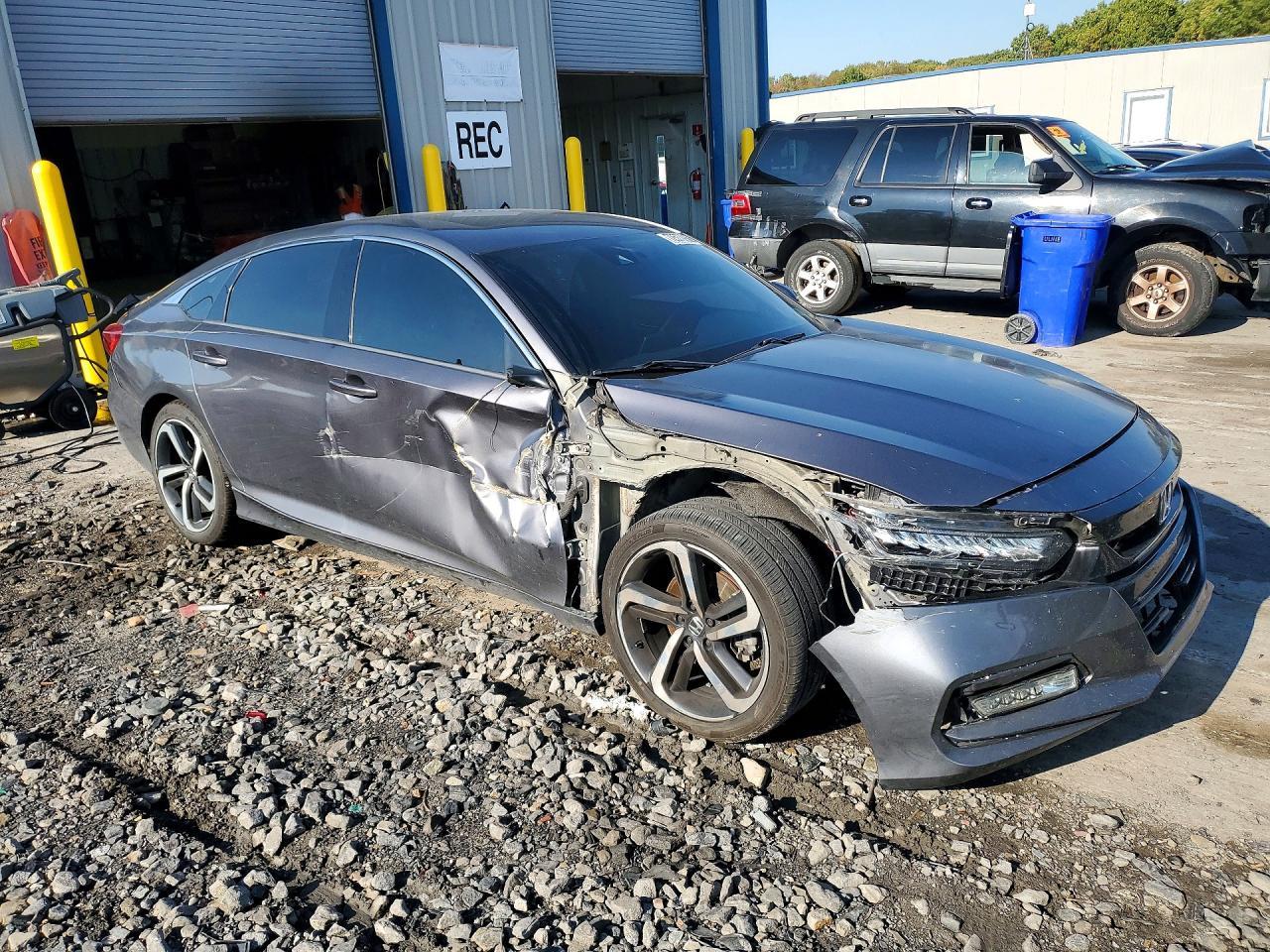 2018 Honda Accord Sport - Фото 4