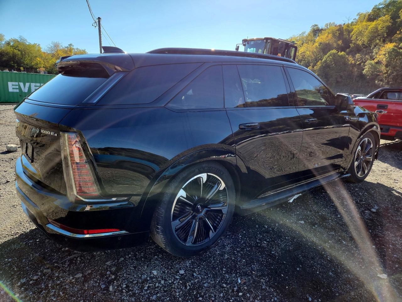 2025 Cadillac Escalade Iq Sport-2 - Фото 3