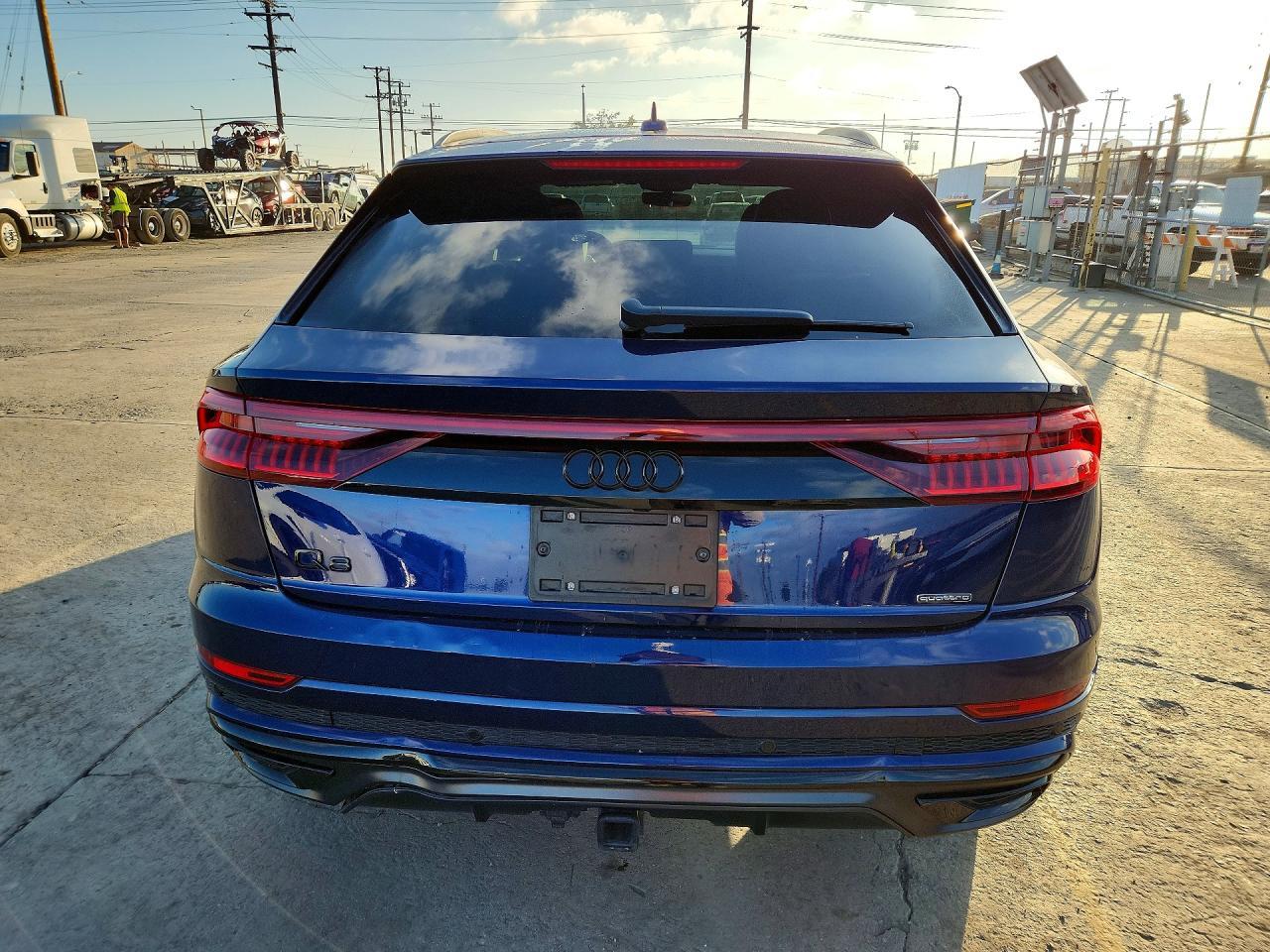 2021 Audi Q8 Premium Plus S-Line - Фото 6