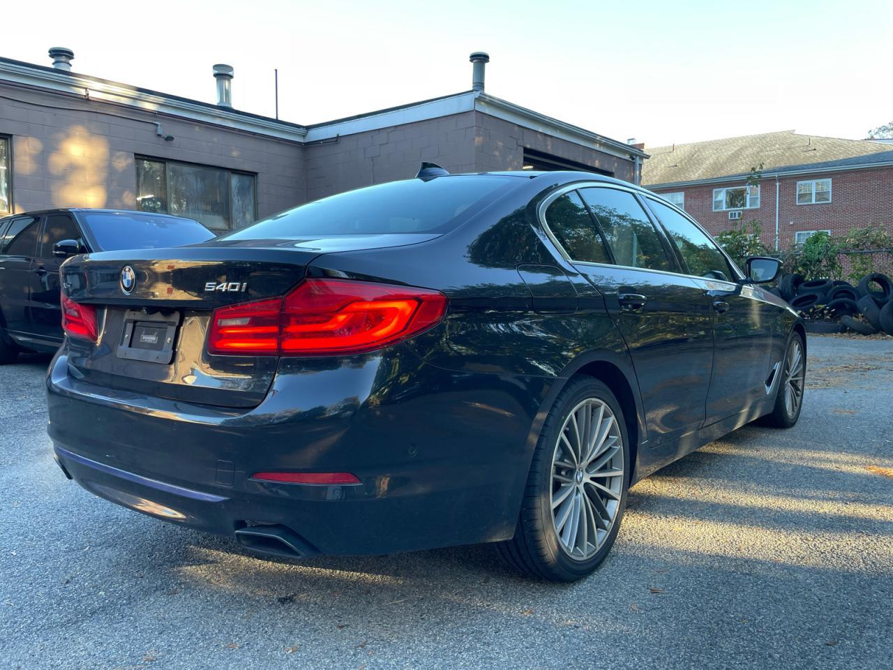2019 BMW 540 Xi - Фото 4
