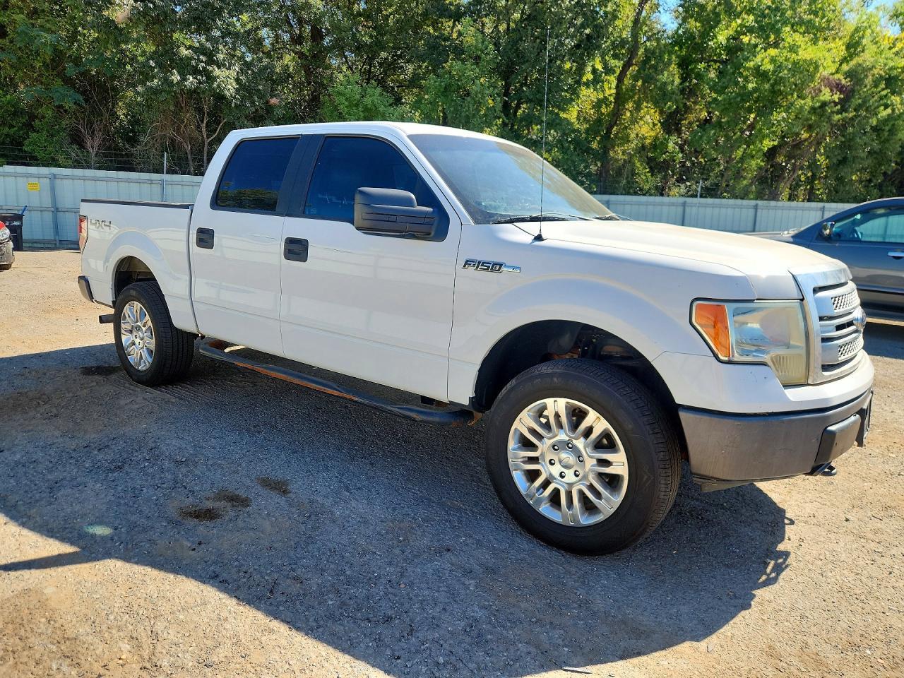 2014 Ford F150 Supercrew - Image 4