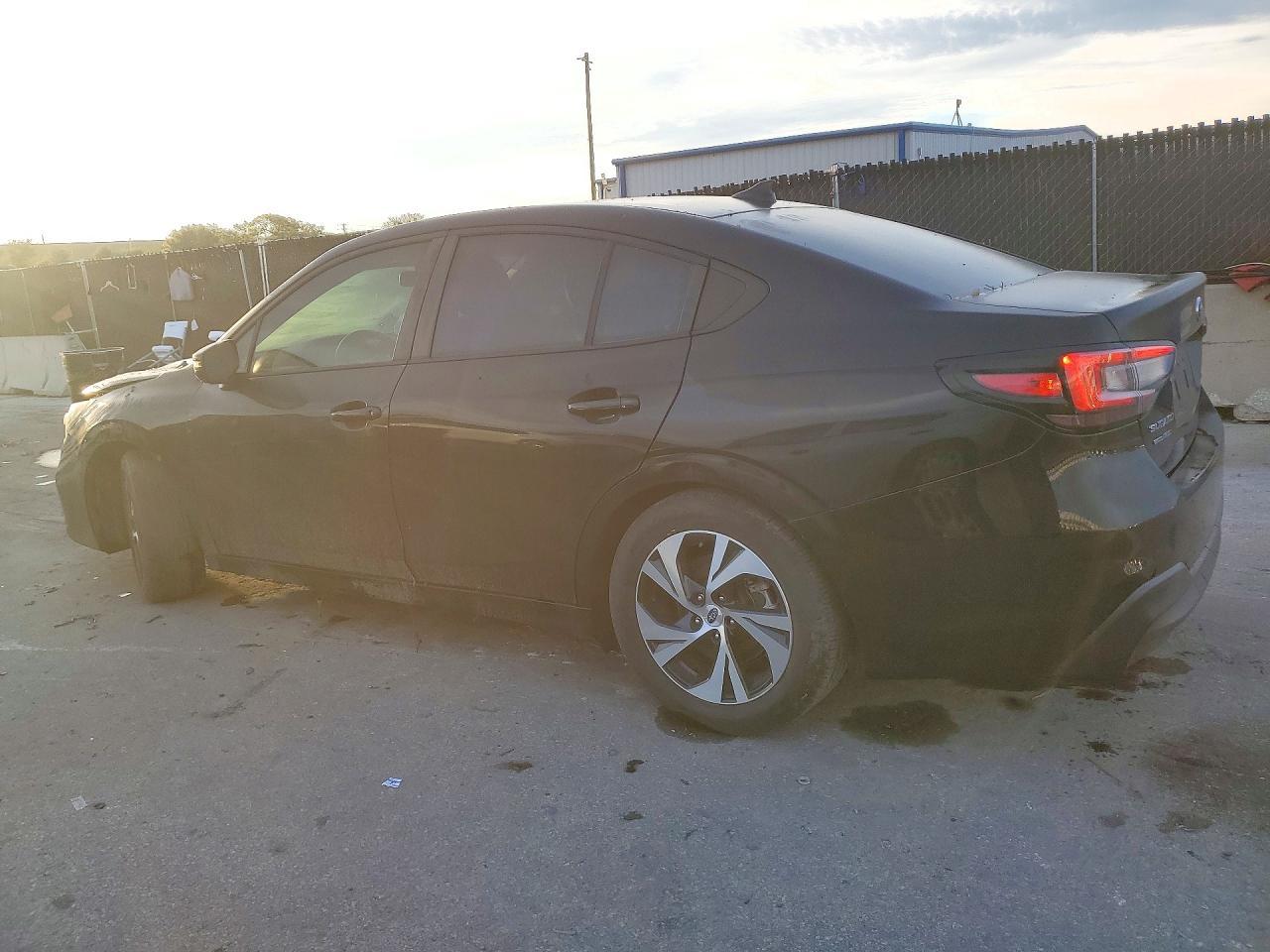 2024 Subaru Legacy Premium - Фото 2