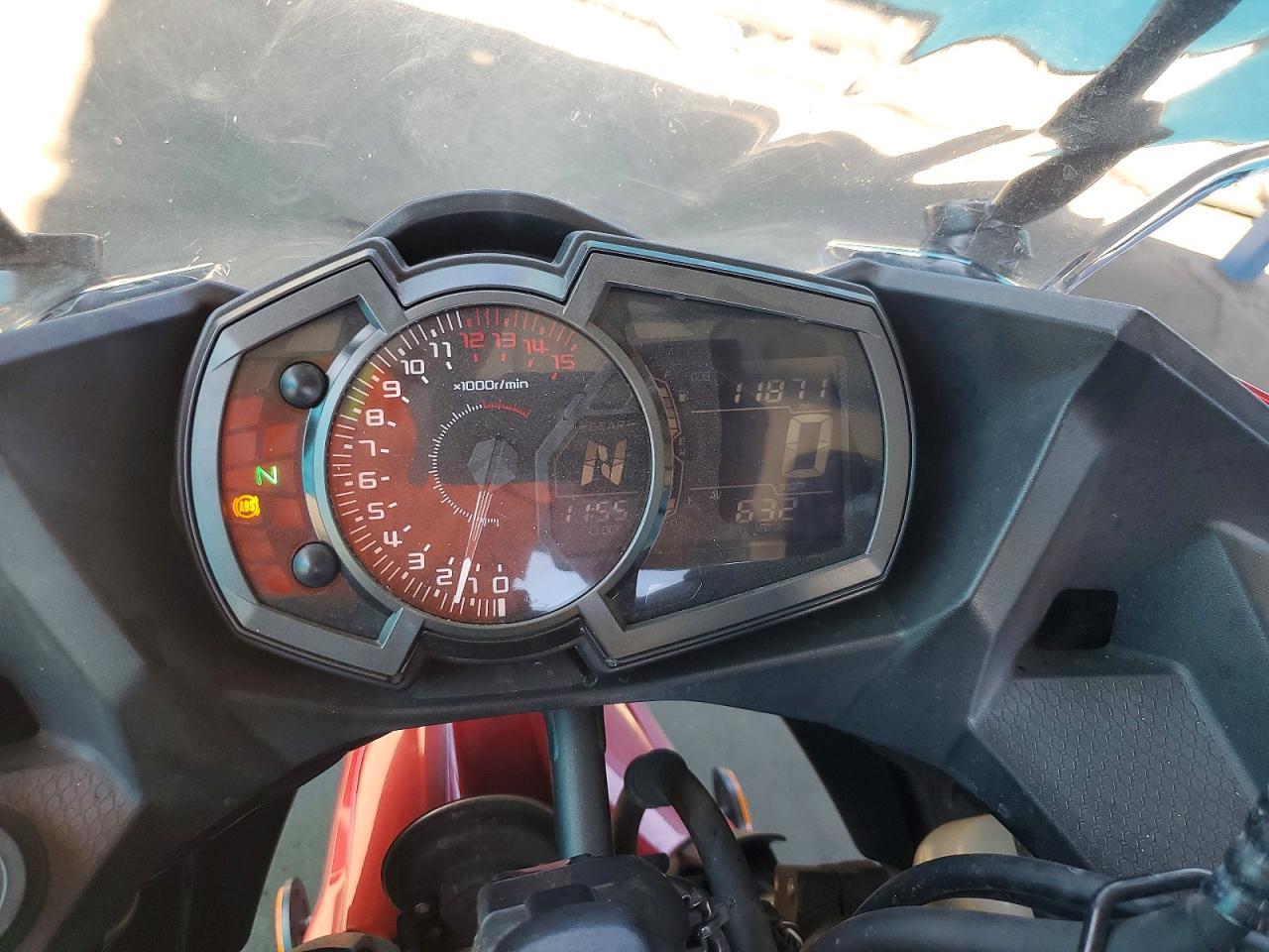2019 Kawasaki Ex400 - Image 7