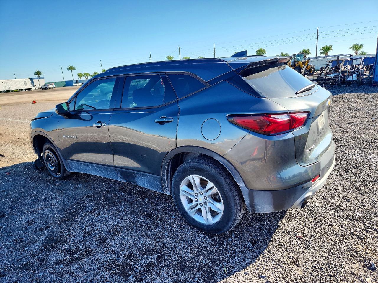 2019 Chevrolet Blazer 2Lt - Image 2
