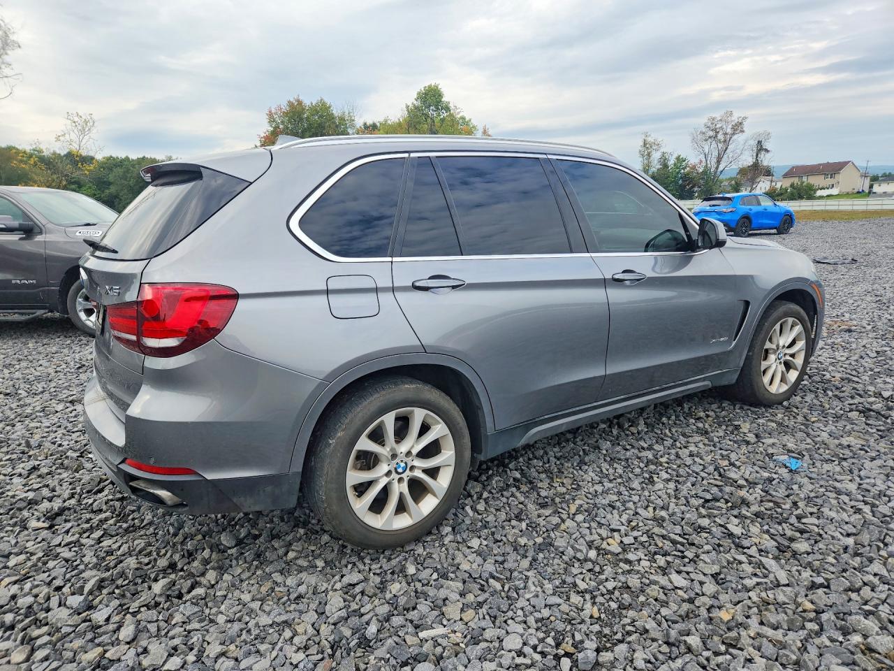 2015 BMW X5 xDrive50I - Фото 3