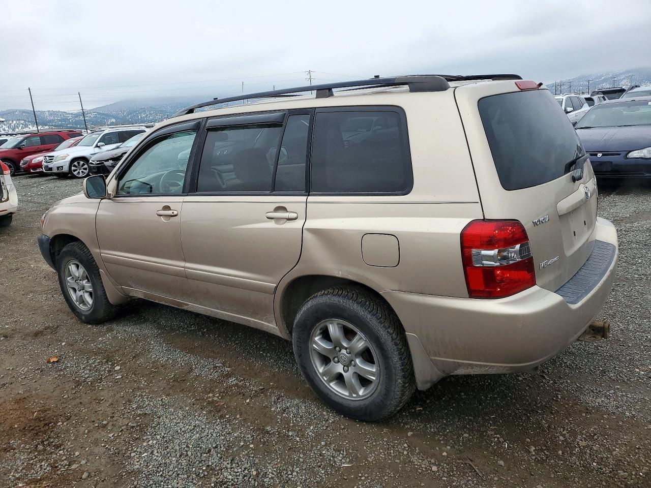 2005 Toyota Highlander Base - Фото 2