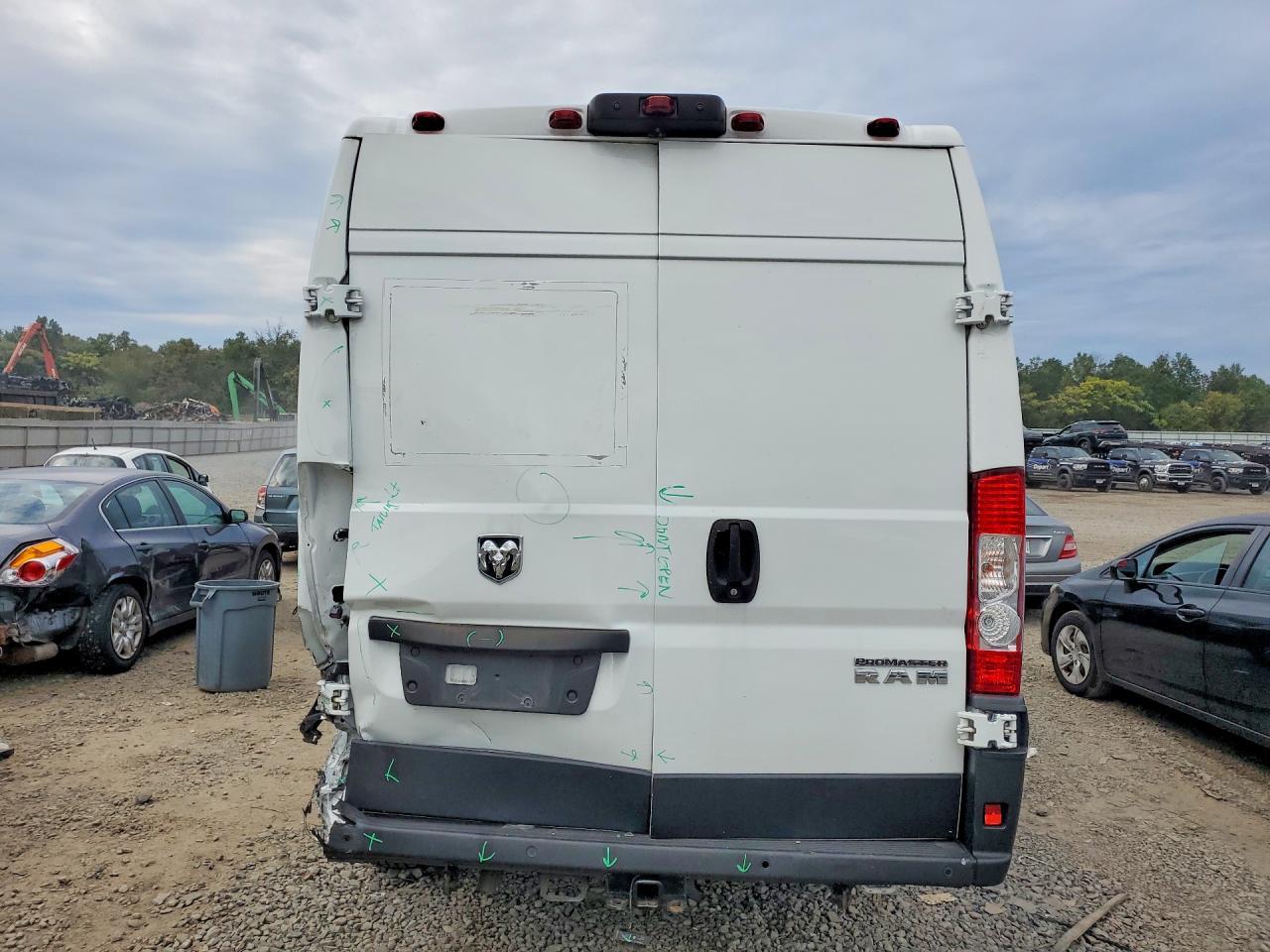 2023 Ram Promaster 3500 Delivery Van - Фото 6