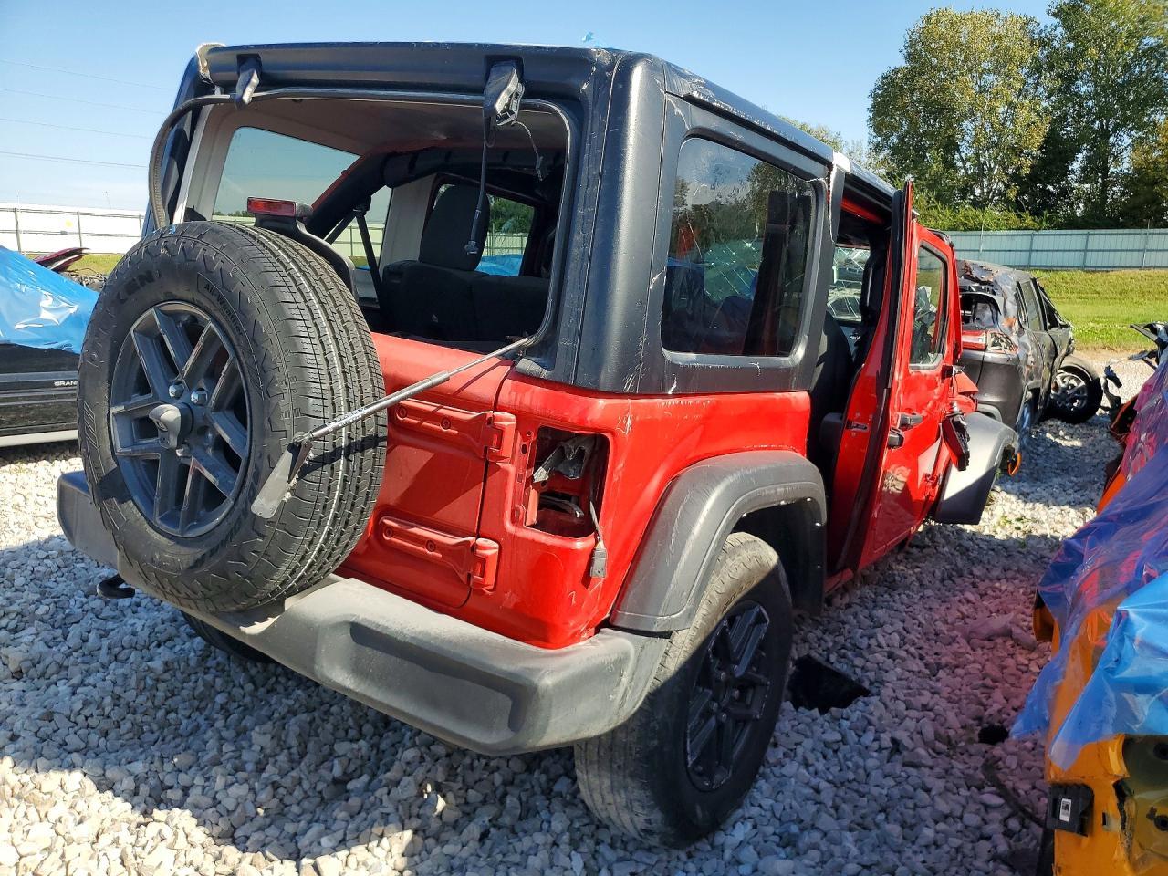2025 Jeep Wrangler Sport - Image 3