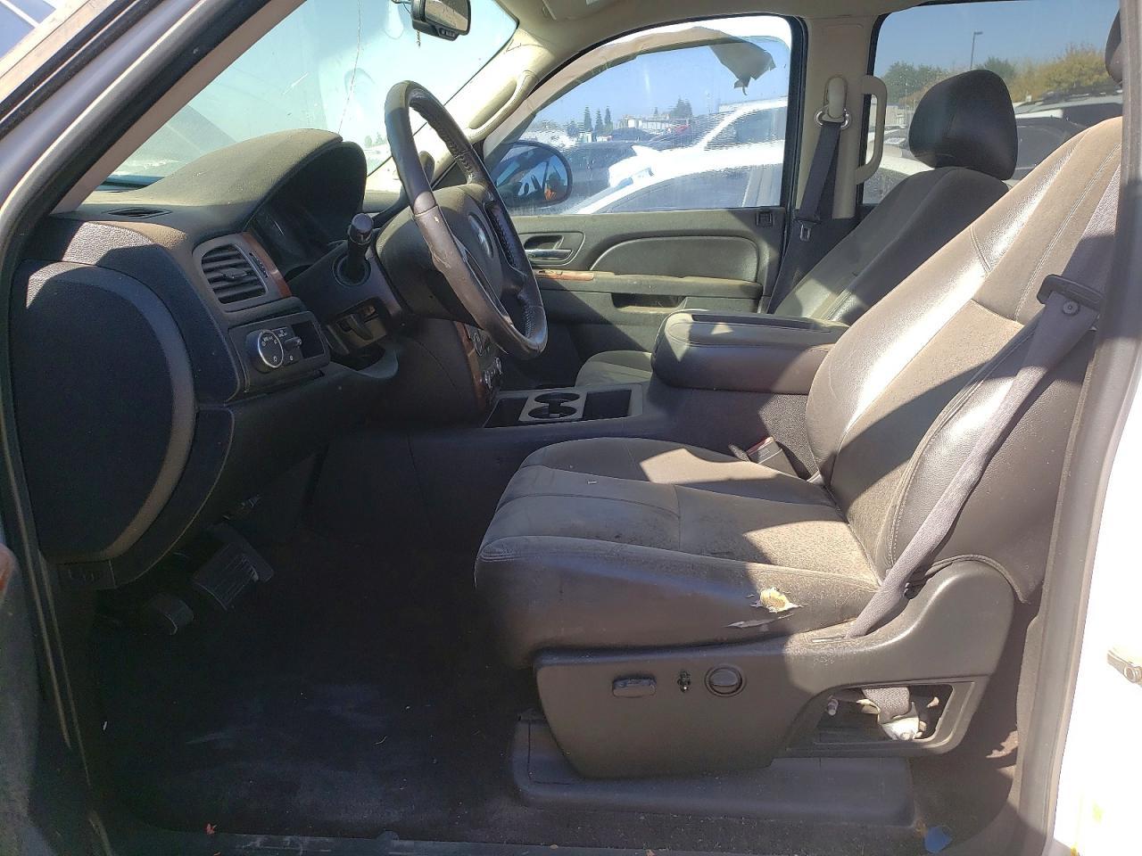2010 Chevrolet Silverado C1500 Ltz - Image 7