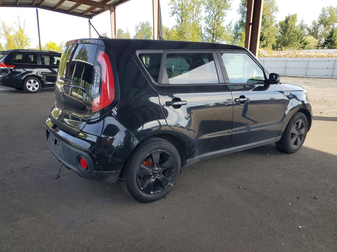 2017 Kia Soul Base - Фото 3
