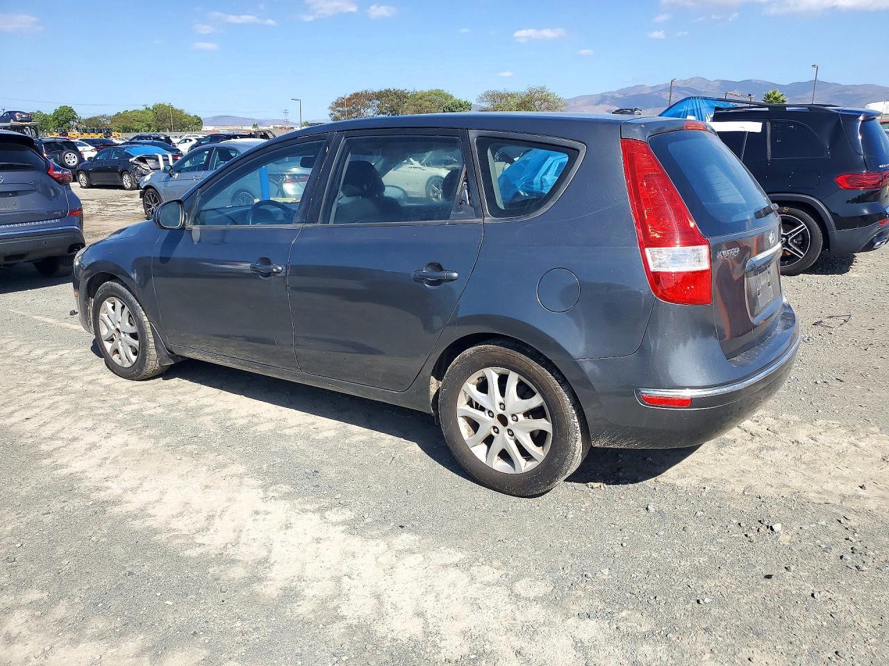 2009 Hyundai Elantra Touring - Фото 2