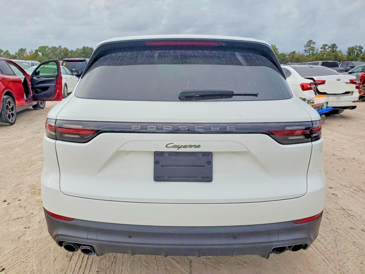 2023 Porsche Cayenne Platinum Edition - Фото 6