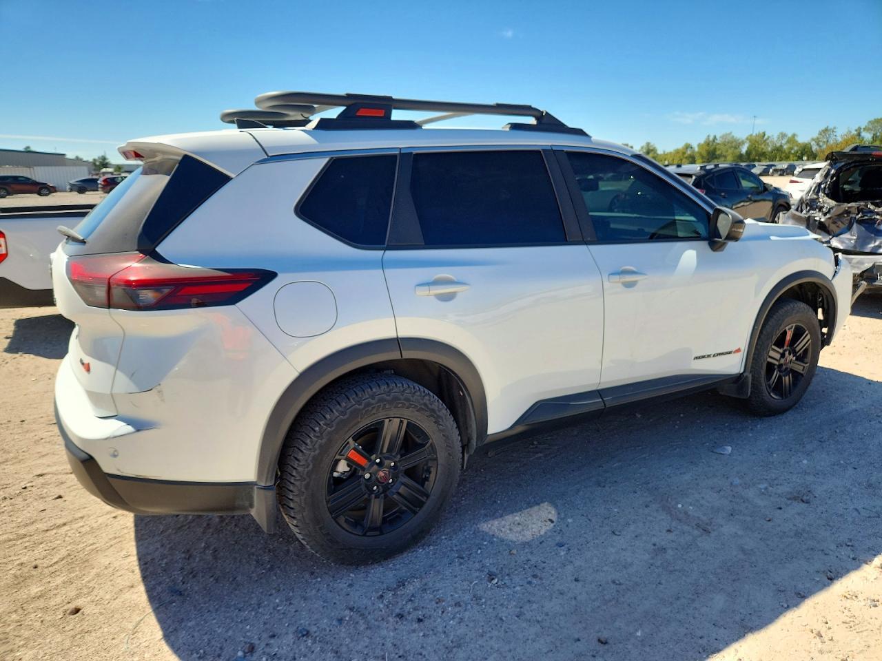 2026 Nissan Rogue Rock Creek - Фото 3