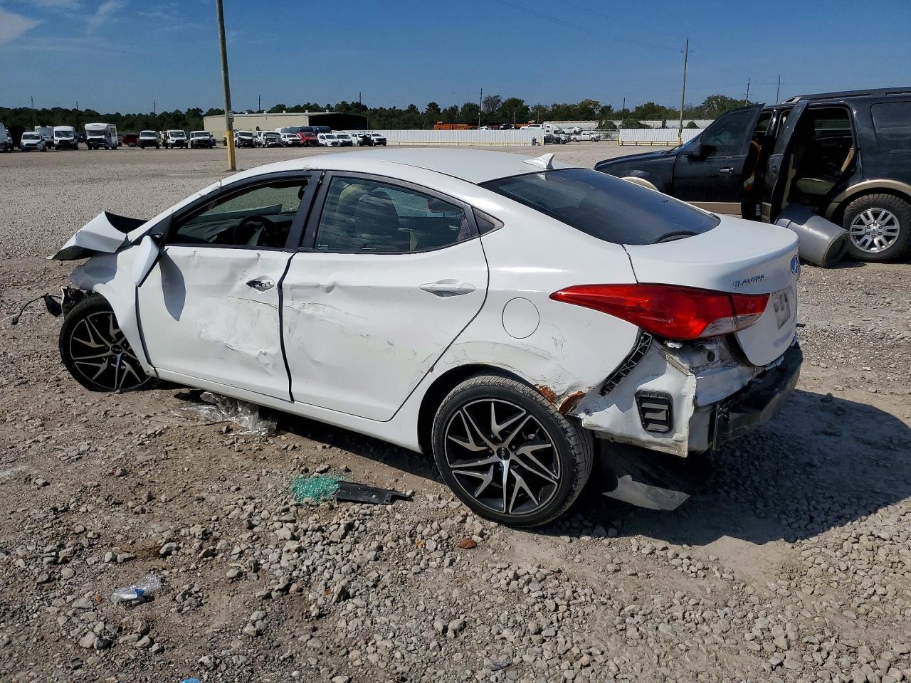 2013 Hyundai Elantra Gls - Фото 2