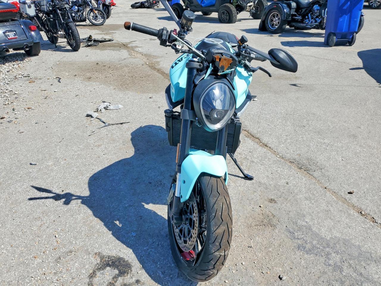 2024 Ducati Monster - Фото 2