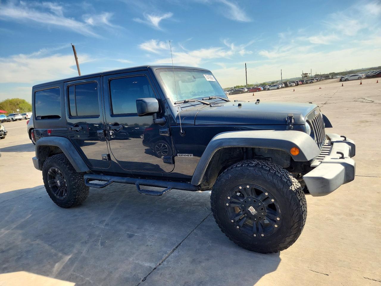 2017 Jeep Wrangler Unlimited Sport - Image 4