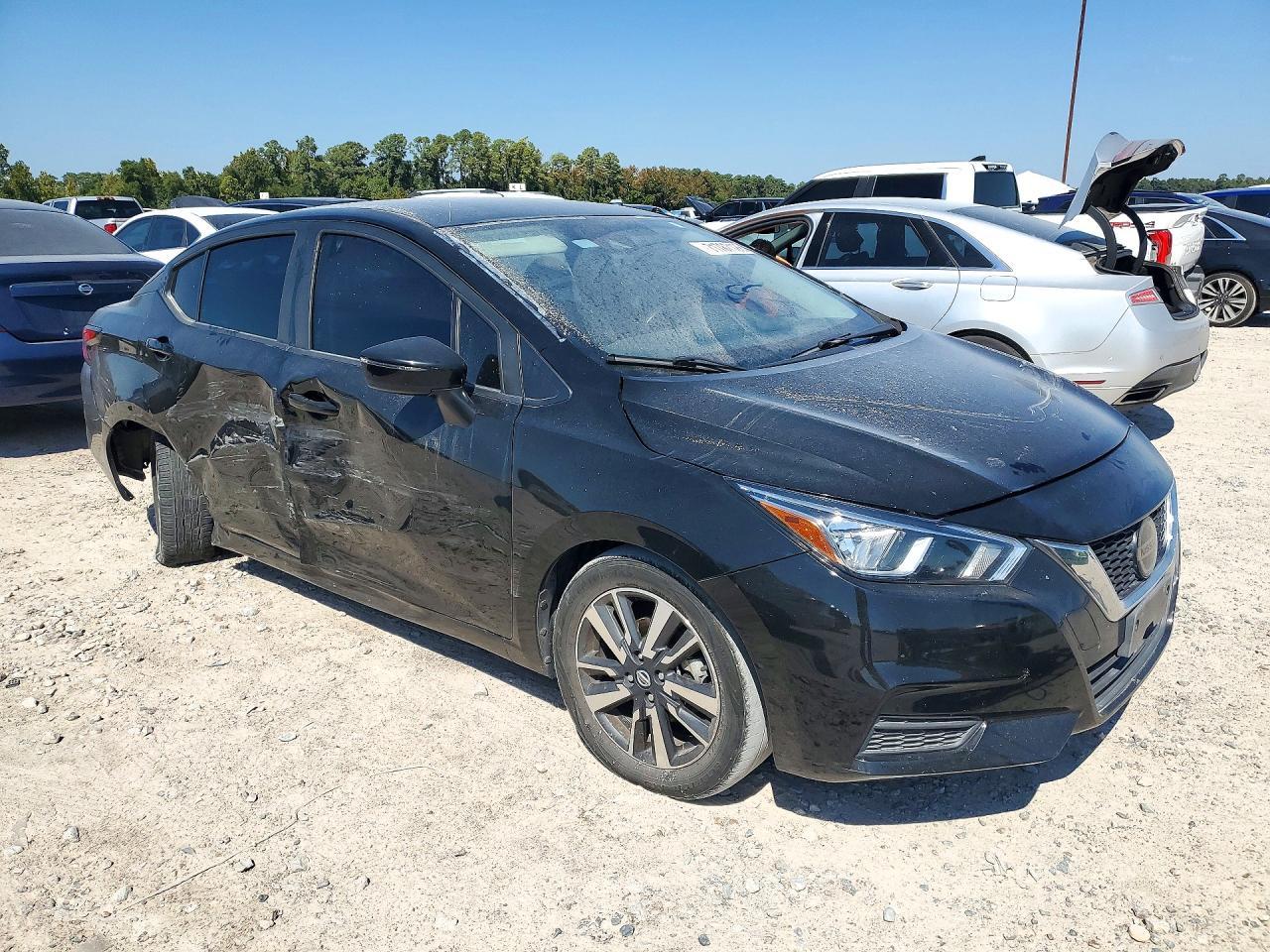 2021 Nissan Versa - Фото 4