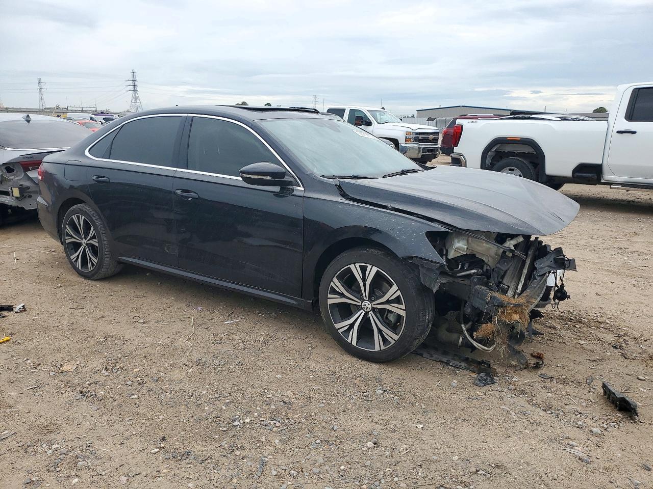 2022 Volkswagen Passat Se - Фото 4