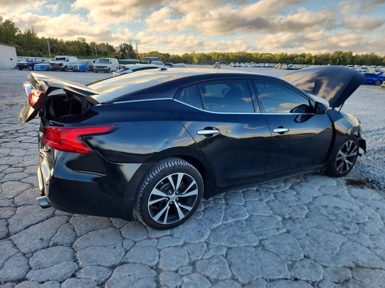 2017 Nissan Maxima 3.5 S - Фото 3